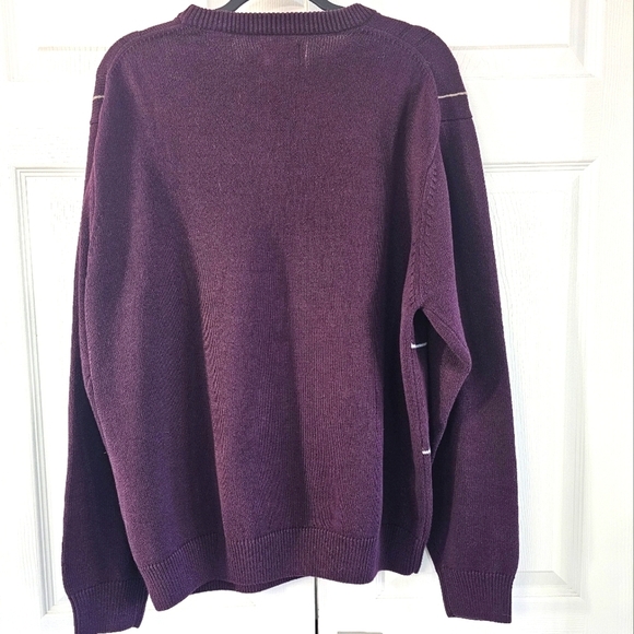 Haggar crew neck Sweater in purple w white Stripes. Excellent shape Large - Picture 5 of 8